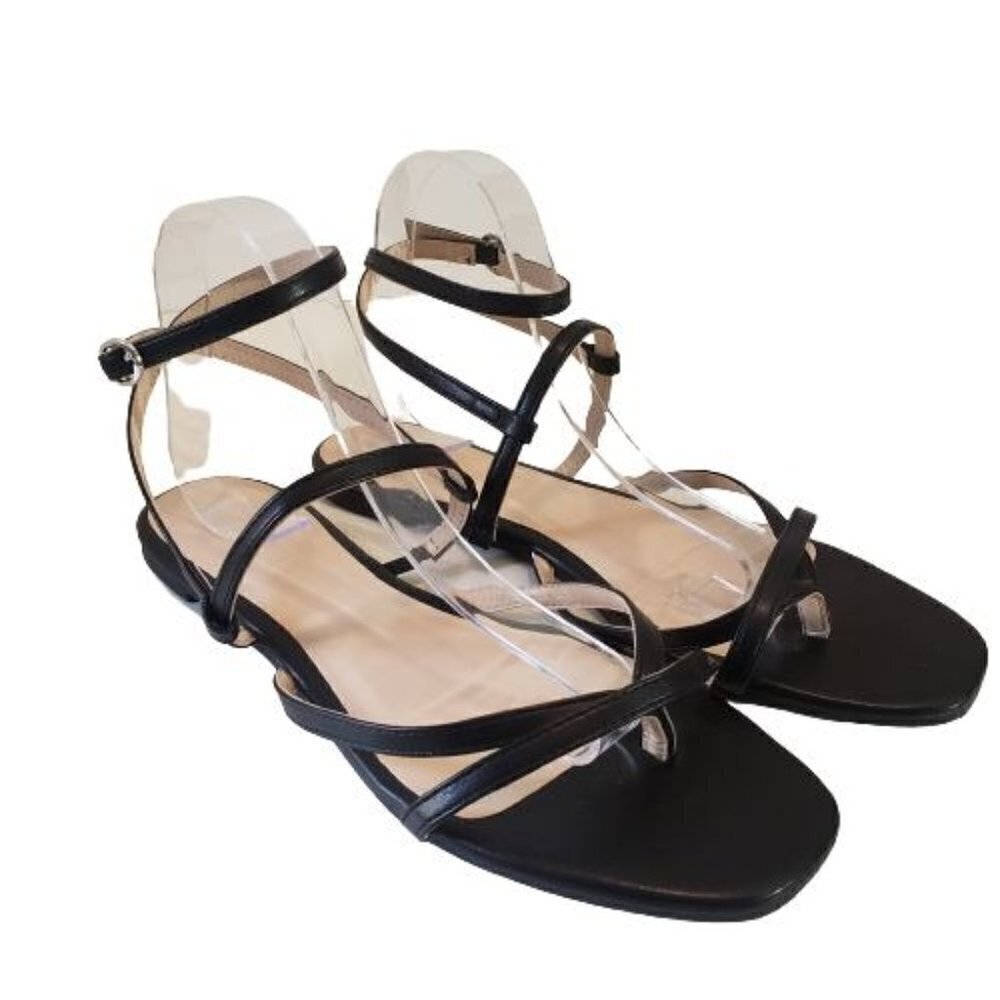 Journee Collection Sandal size 10